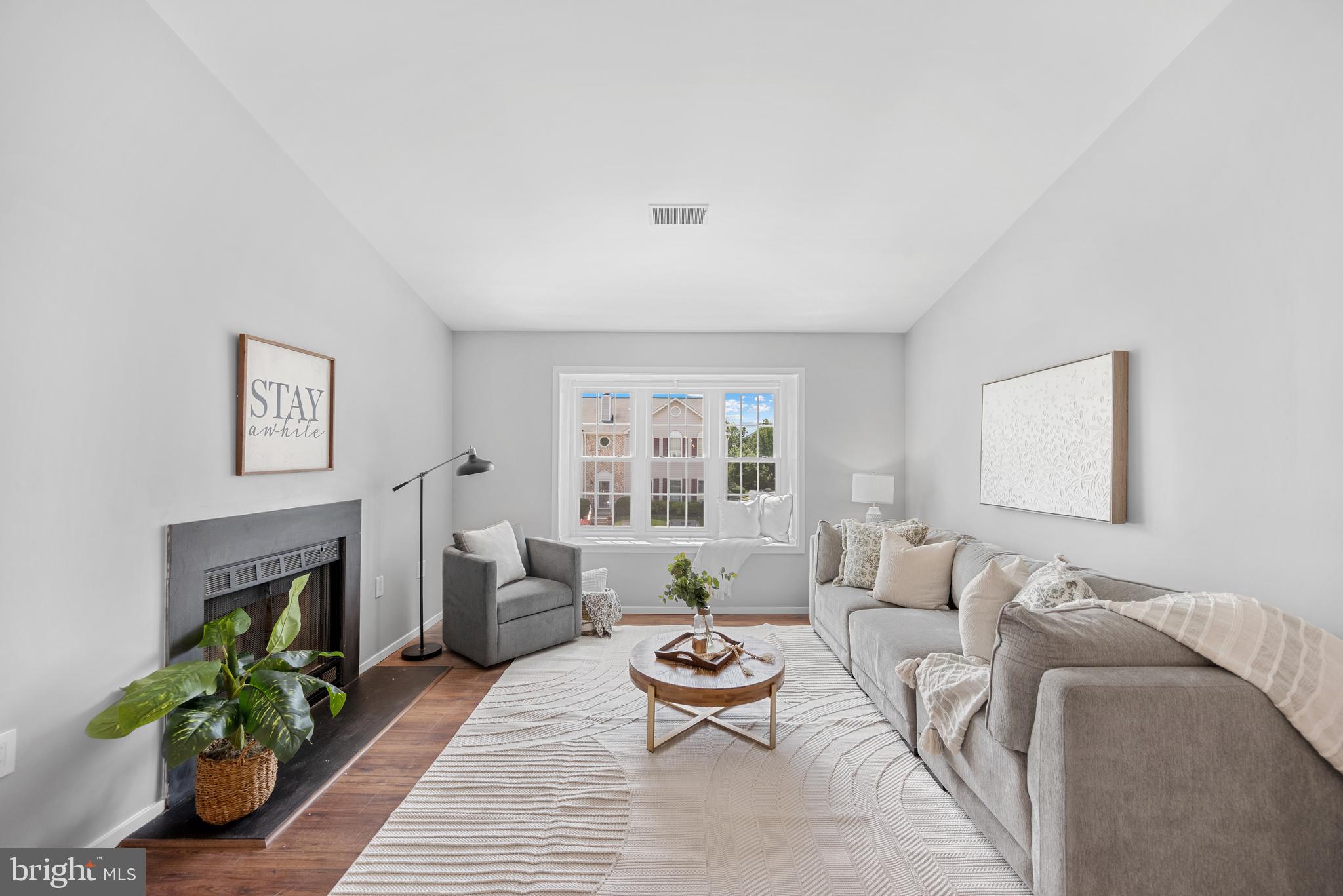 7826 Harrowgate Cir #120