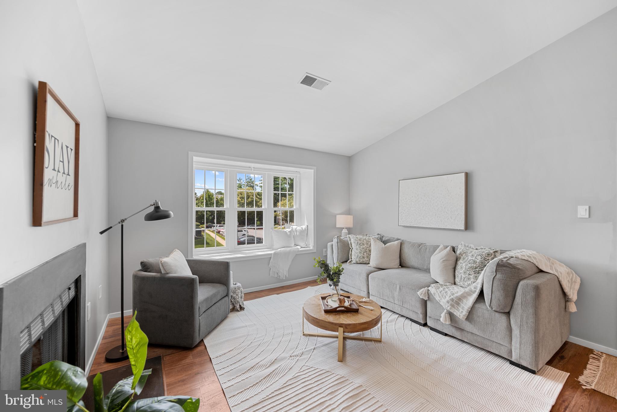 7826 Harrowgate Cir #120