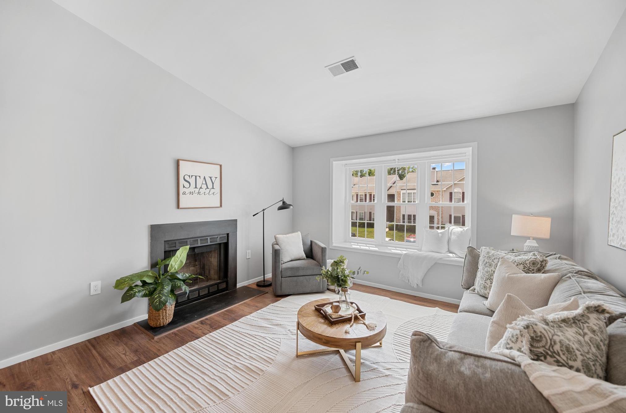 7826 Harrowgate Cir #120