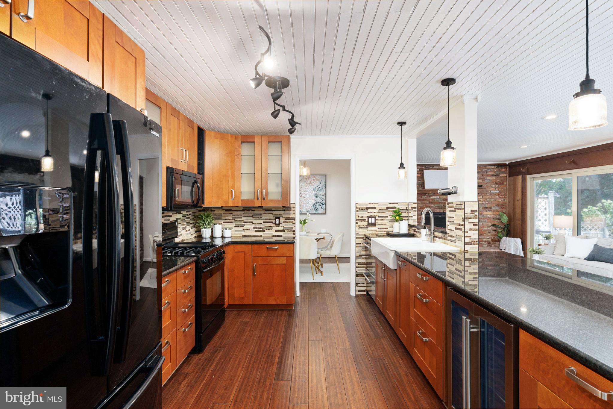 2401 Wittington Blvd