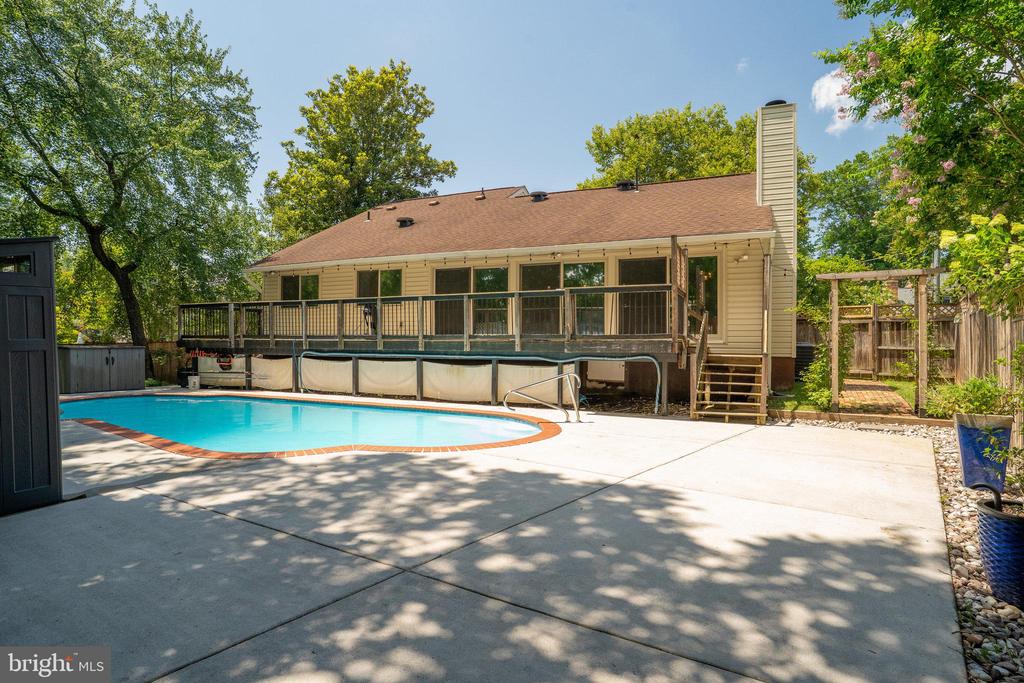 2401 Wittington Blvd