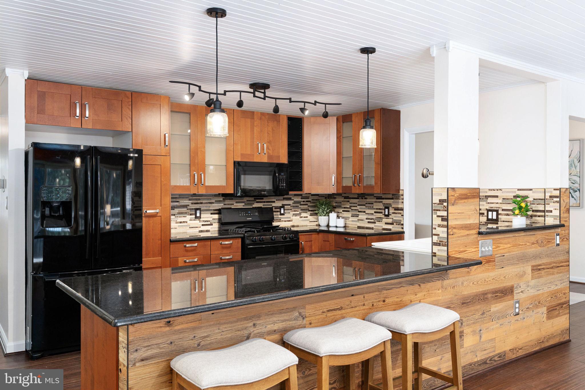 2401 Wittington Blvd