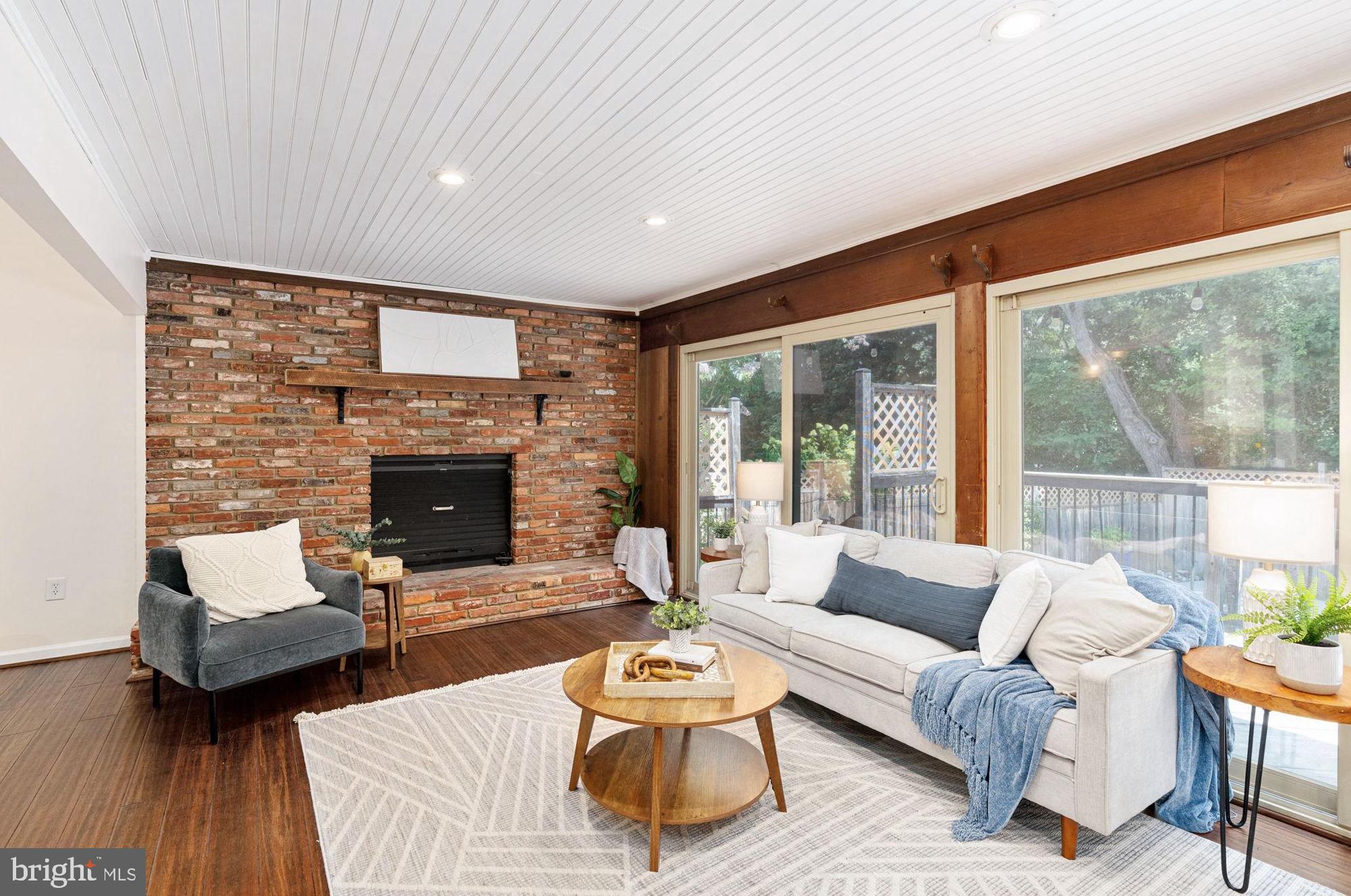 2401 Wittington Blvd