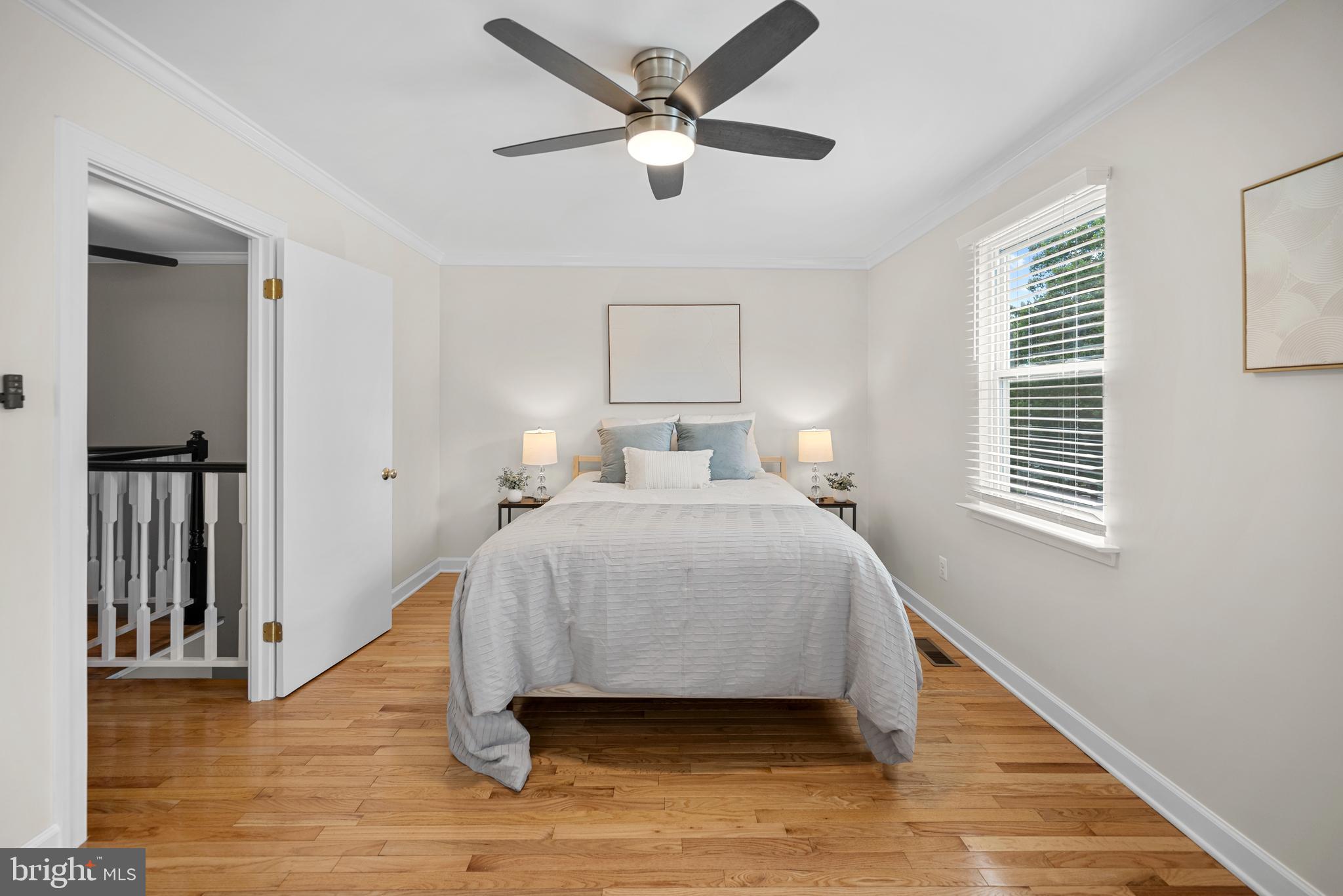 8220 Stationhouse Ct