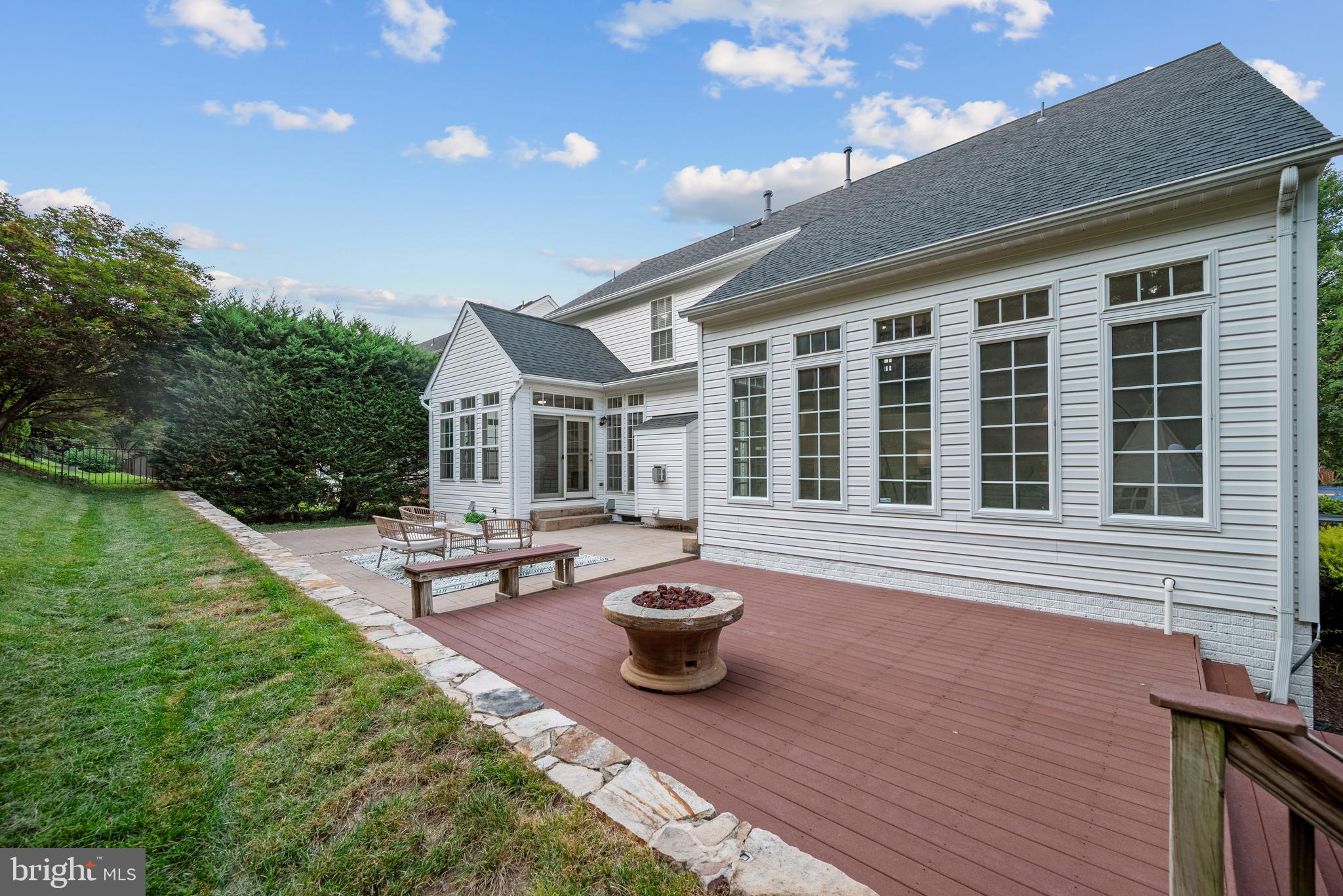 7016 Clifton Knoll Ct