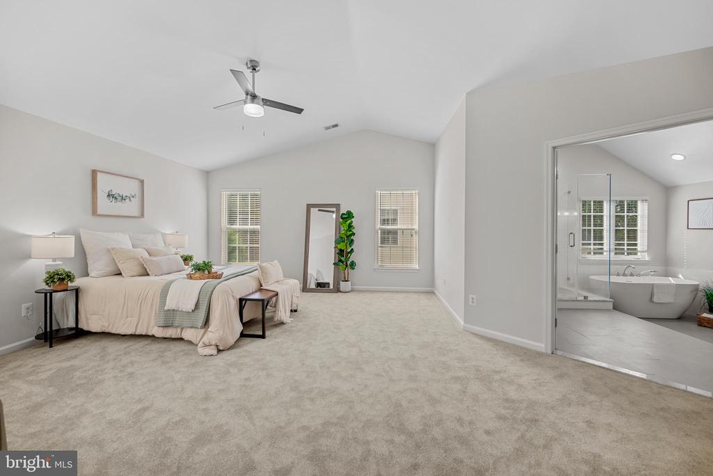7016 Clifton Knoll Ct