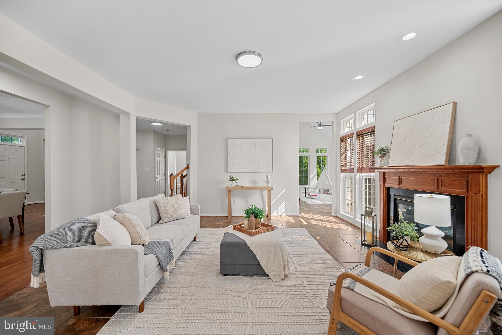 7016 Clifton Knoll Ct