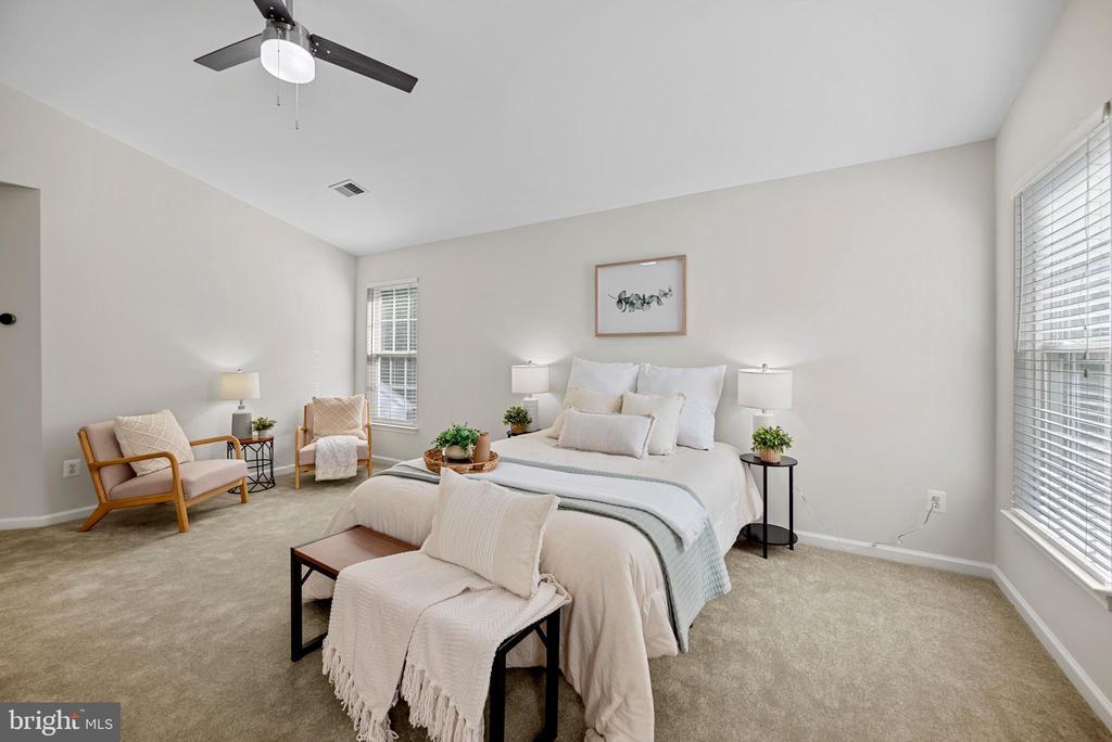 7016 Clifton Knoll Ct