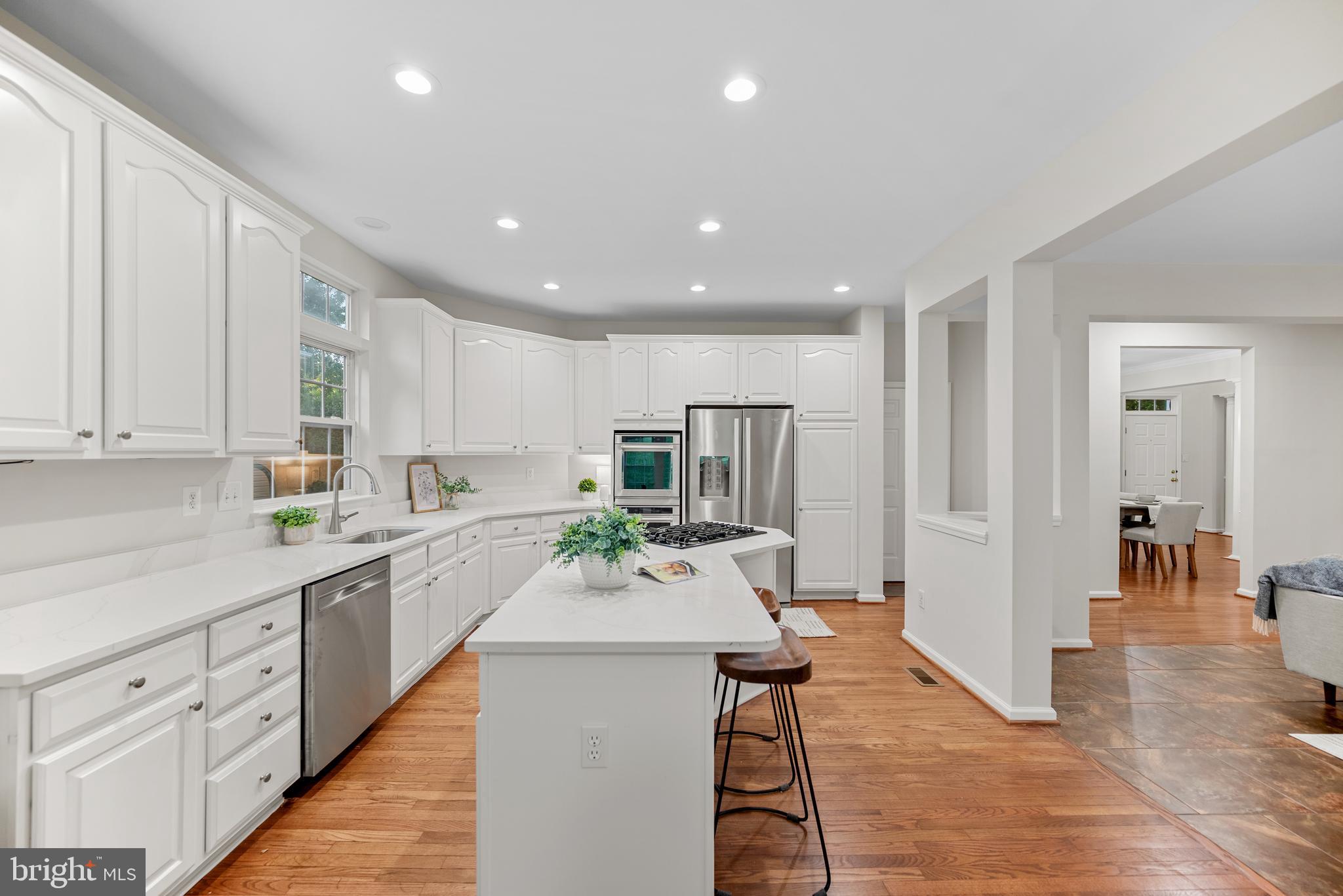 7016 Clifton Knoll Ct