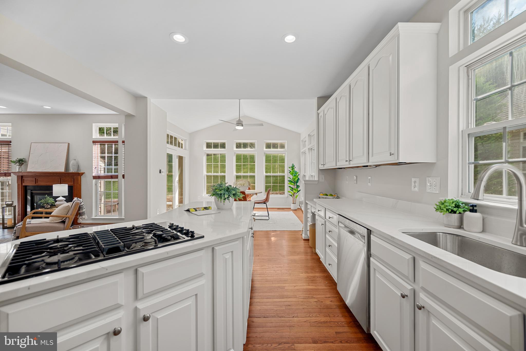 7016 Clifton Knoll Ct