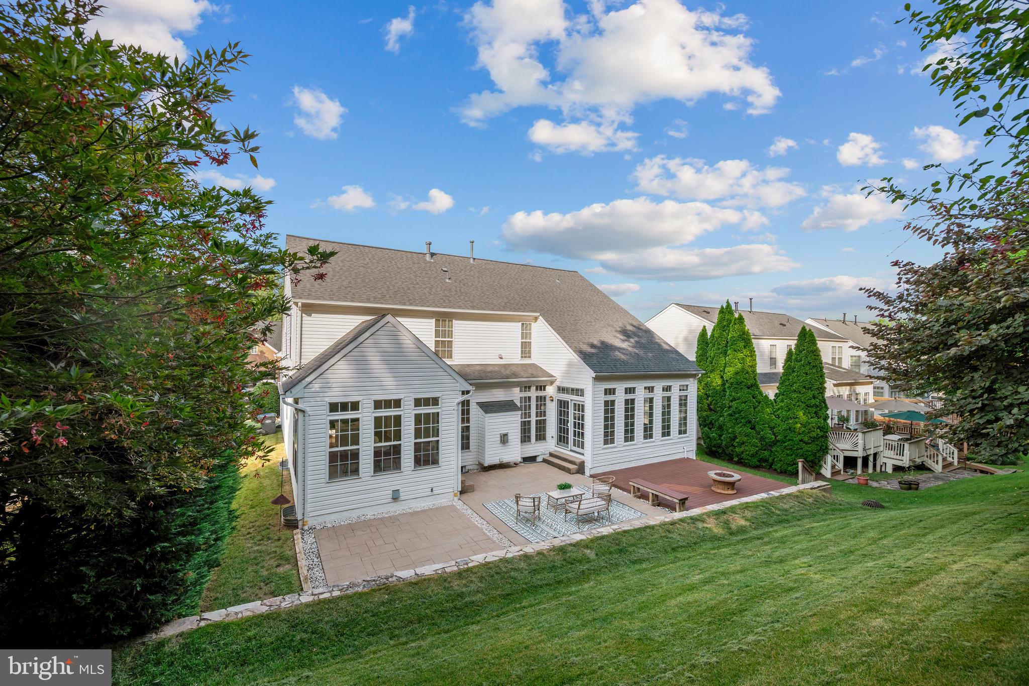 7016 Clifton Knoll Ct