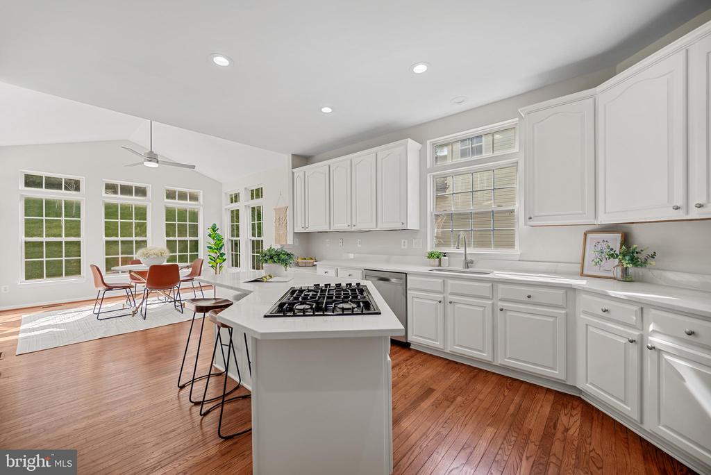 7016 Clifton Knoll Ct