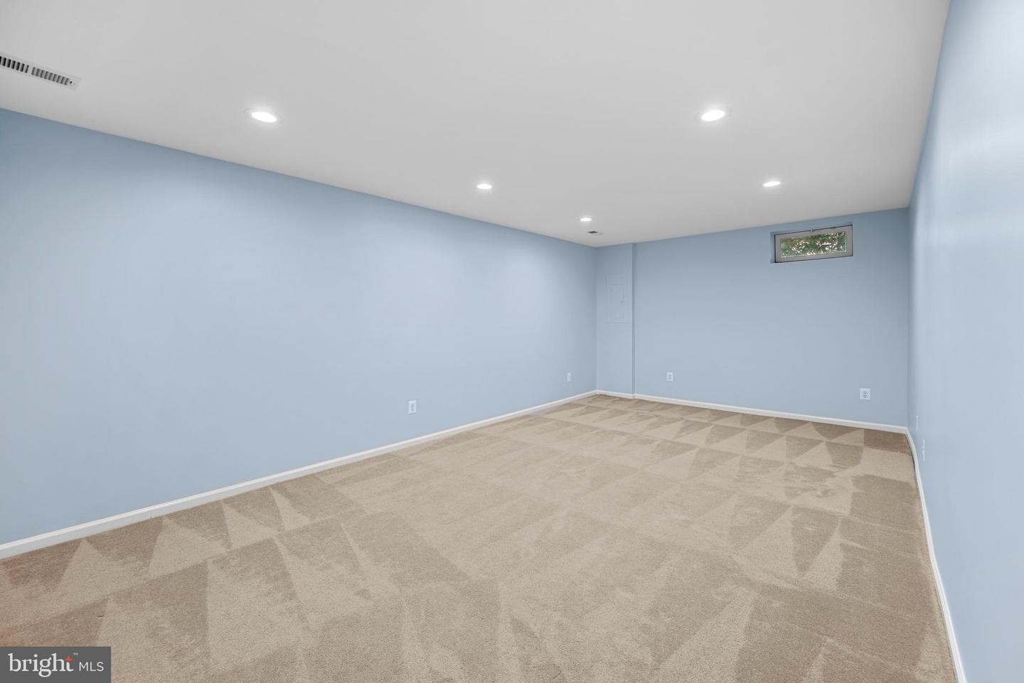 7016 Clifton Knoll Ct