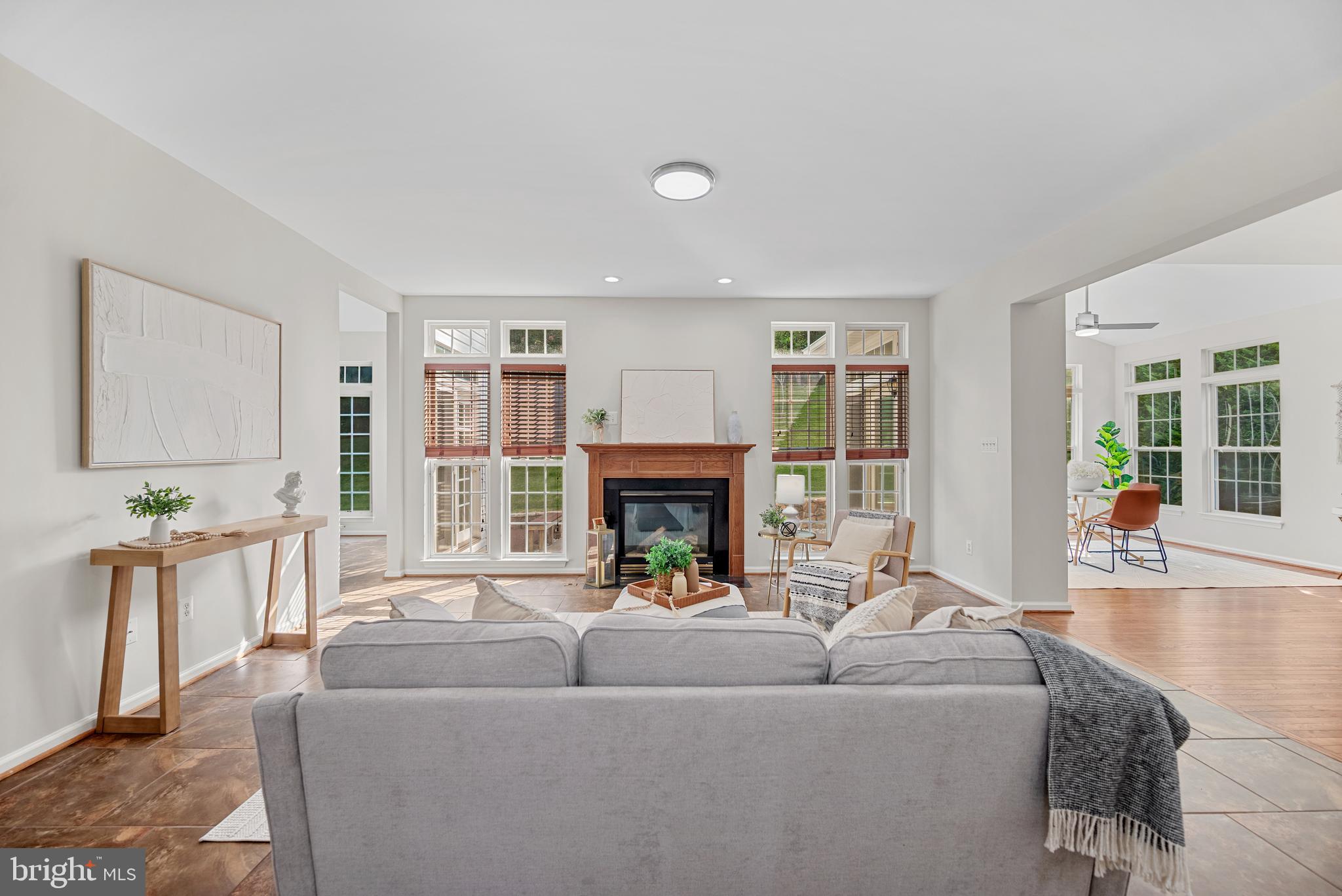 7016 Clifton Knoll Ct