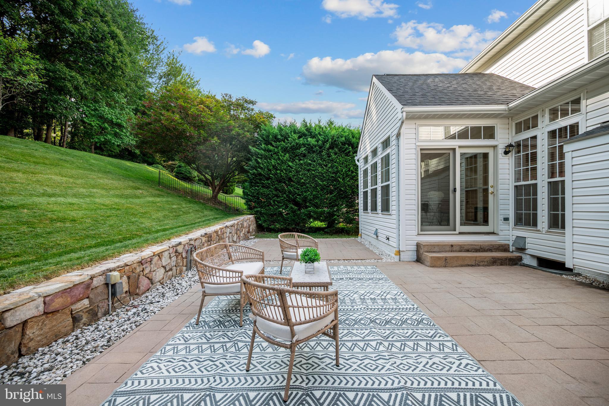 7016 Clifton Knoll Ct