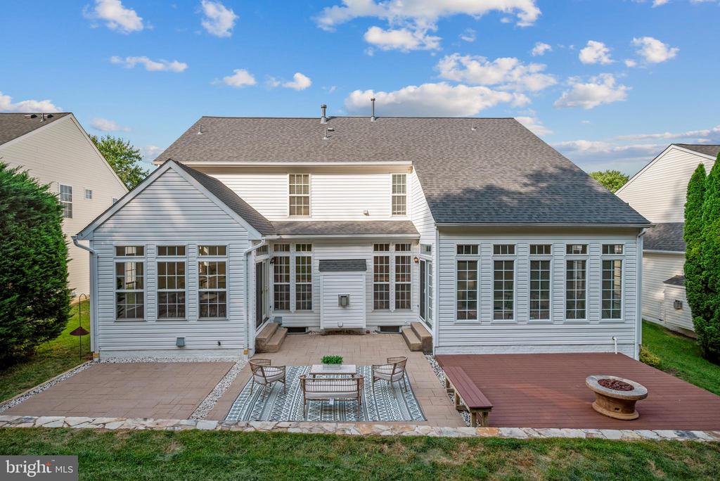 7016 Clifton Knoll Ct