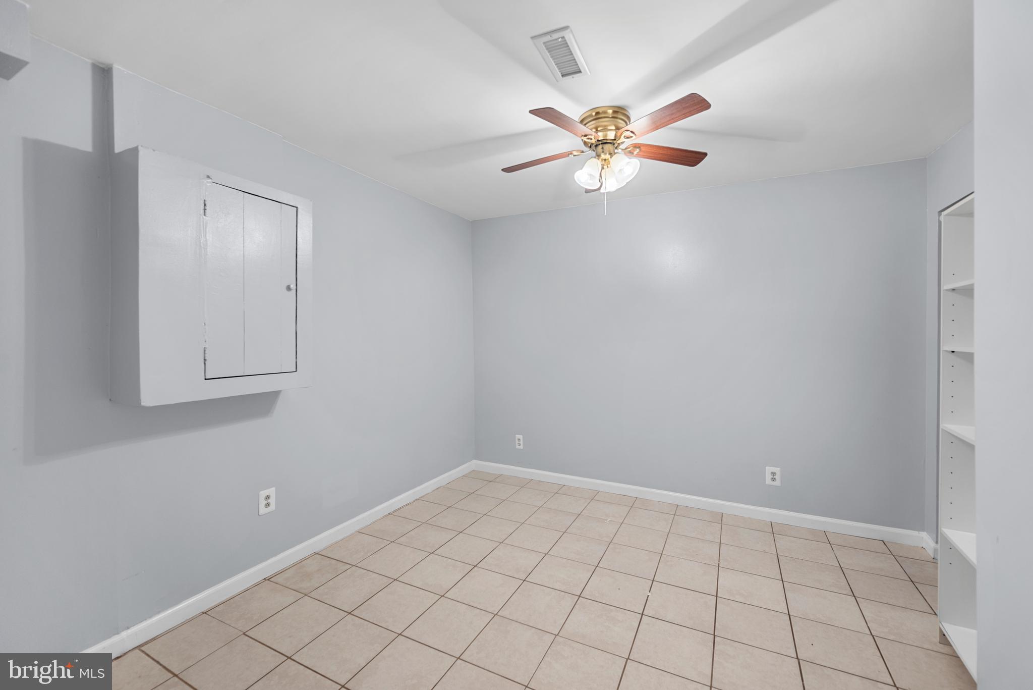 9126 Fisteris Ct