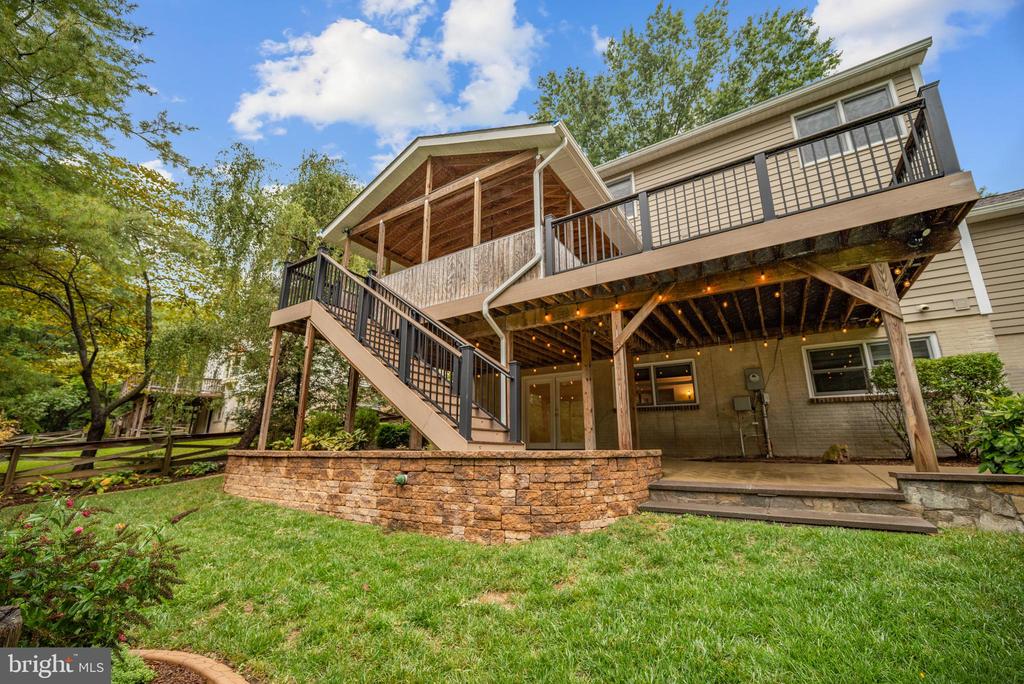7100 HUNDSFORD LANE
