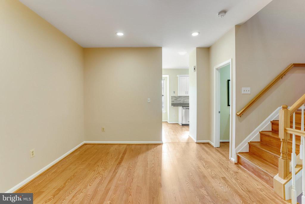 6378 DAKINE CIRCLE