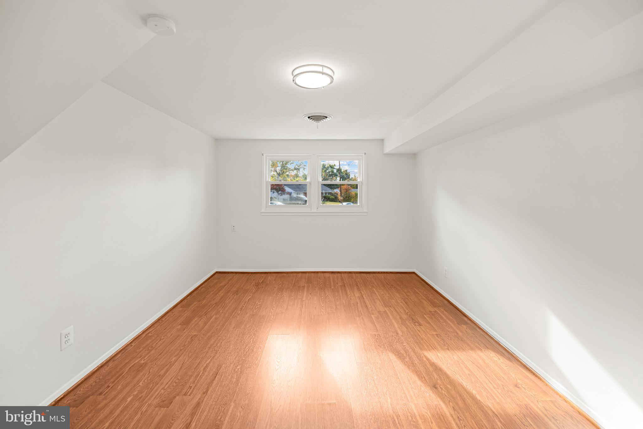 7104 VERMILLION PLACE