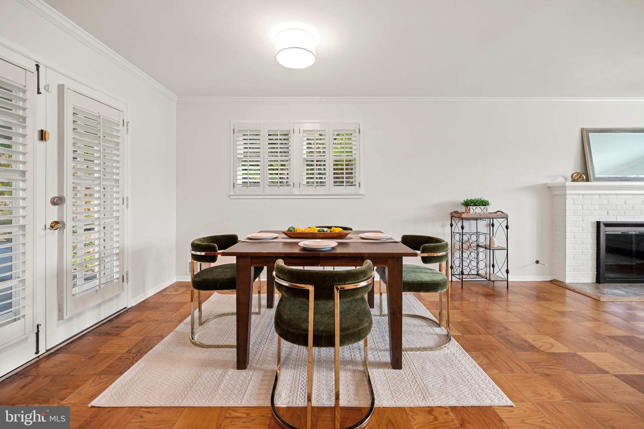 7104 VERMILLION PLACE