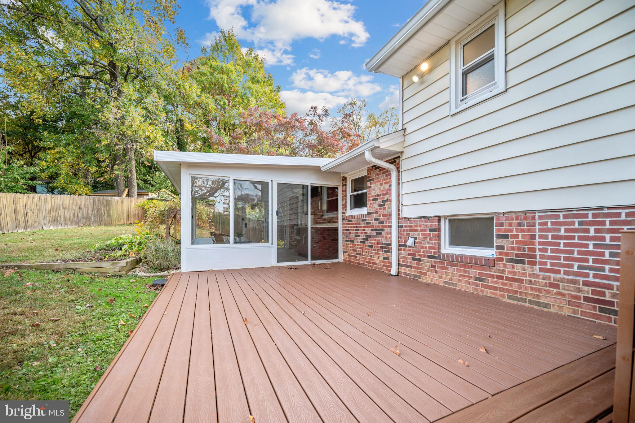 7104 VERMILLION PLACE