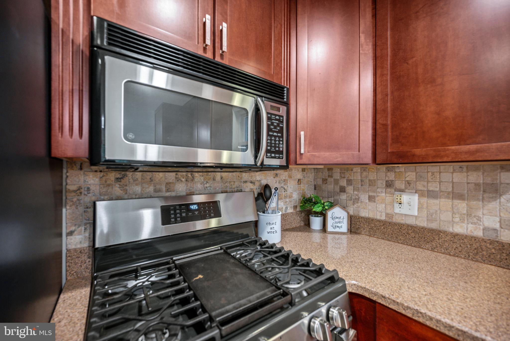 7104 VERMILLION PLACE