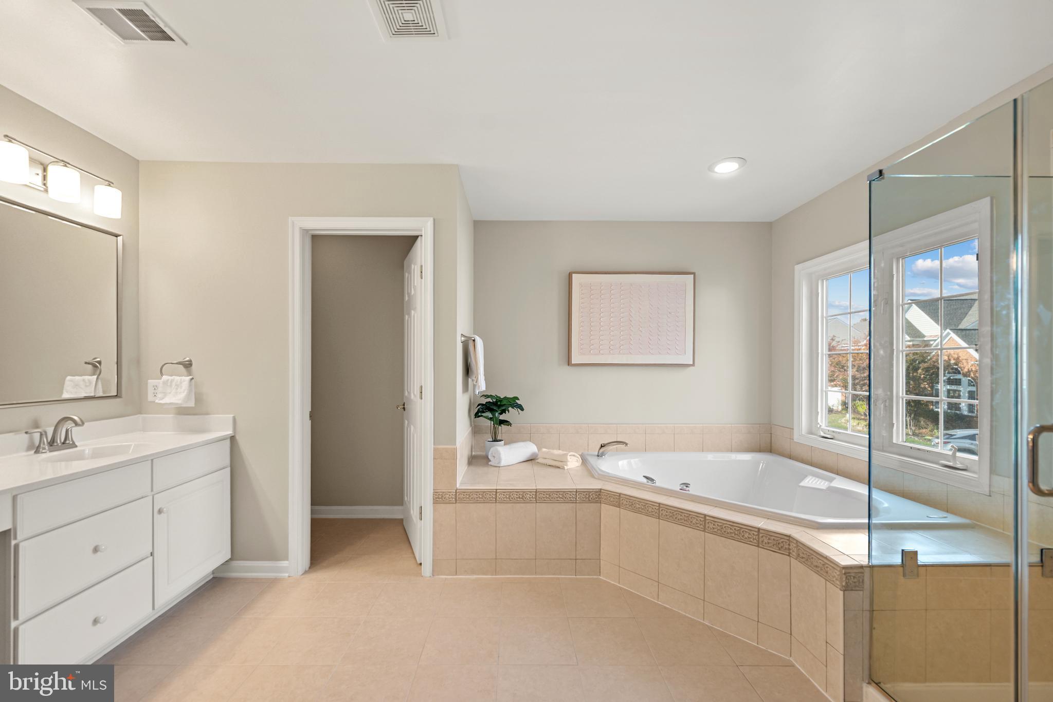 12816 OWENS GLEN DRIVE