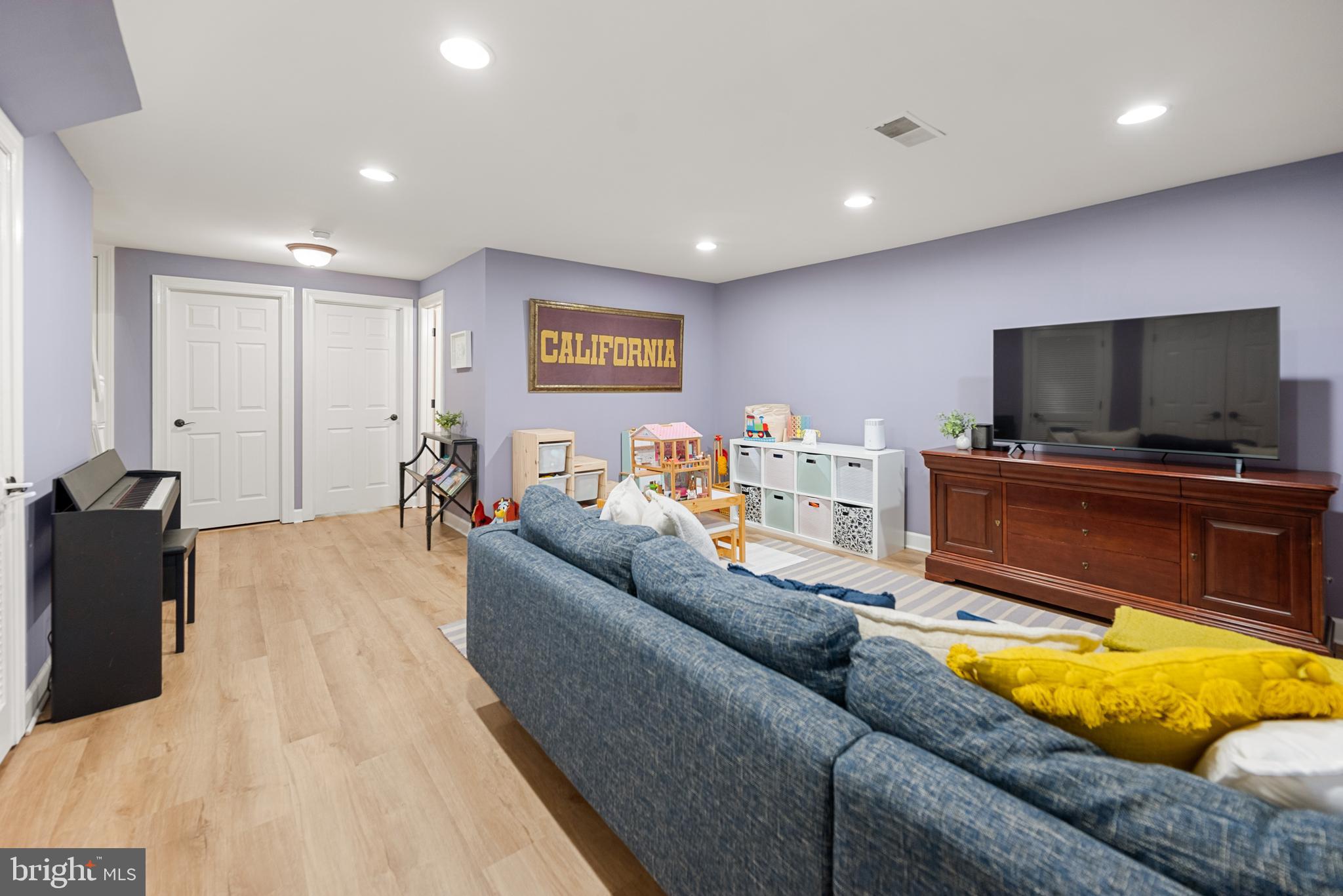 3721 HUNTLEY MEADOWS LANE