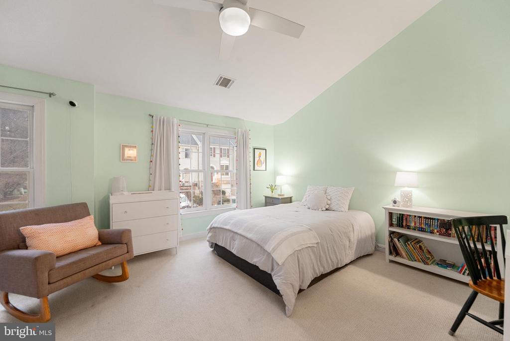 3721 HUNTLEY MEADOWS LANE