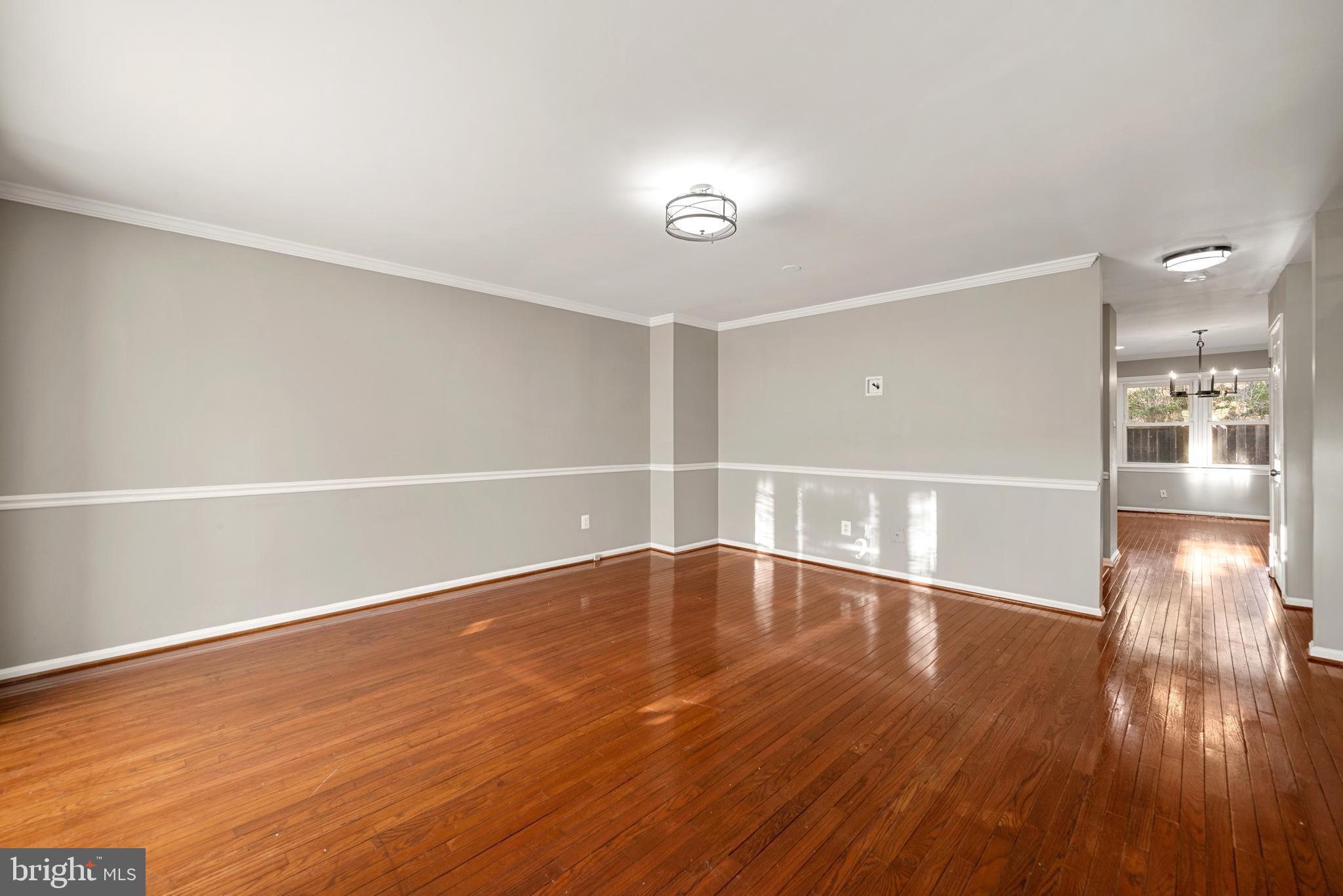 6104 OLD BRENTFORD COURT