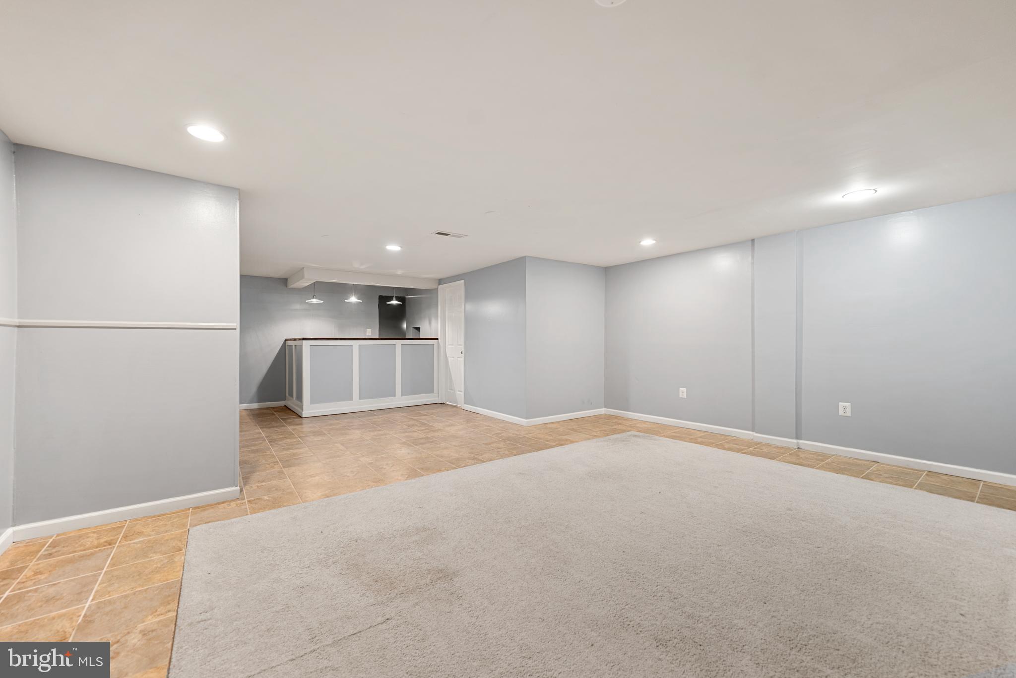 6104 OLD BRENTFORD COURT