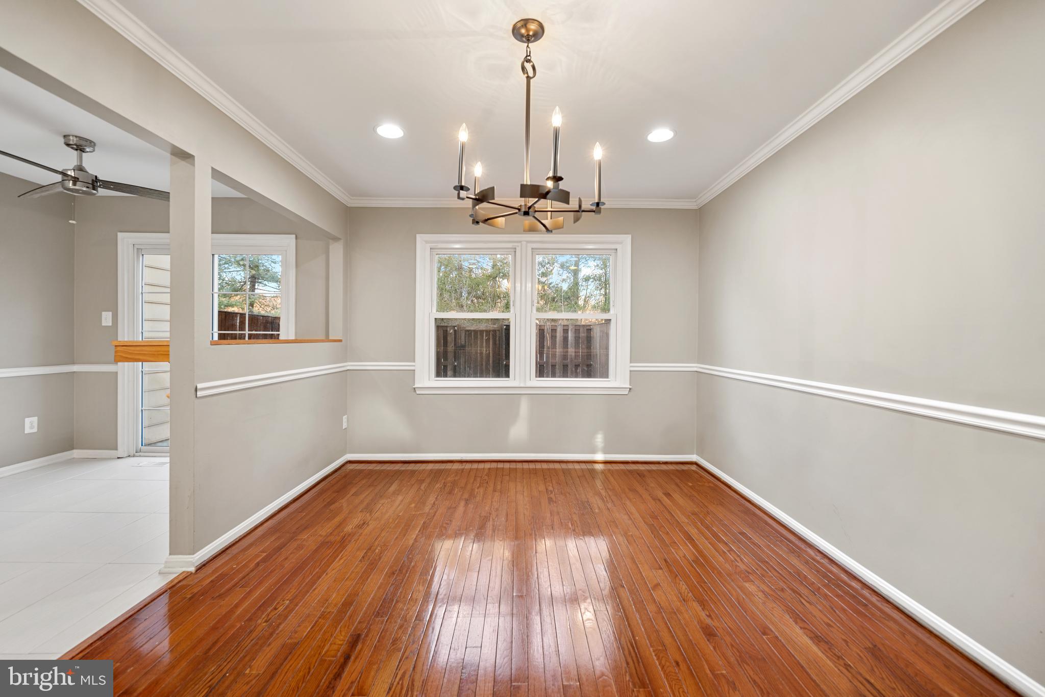 6104 OLD BRENTFORD COURT