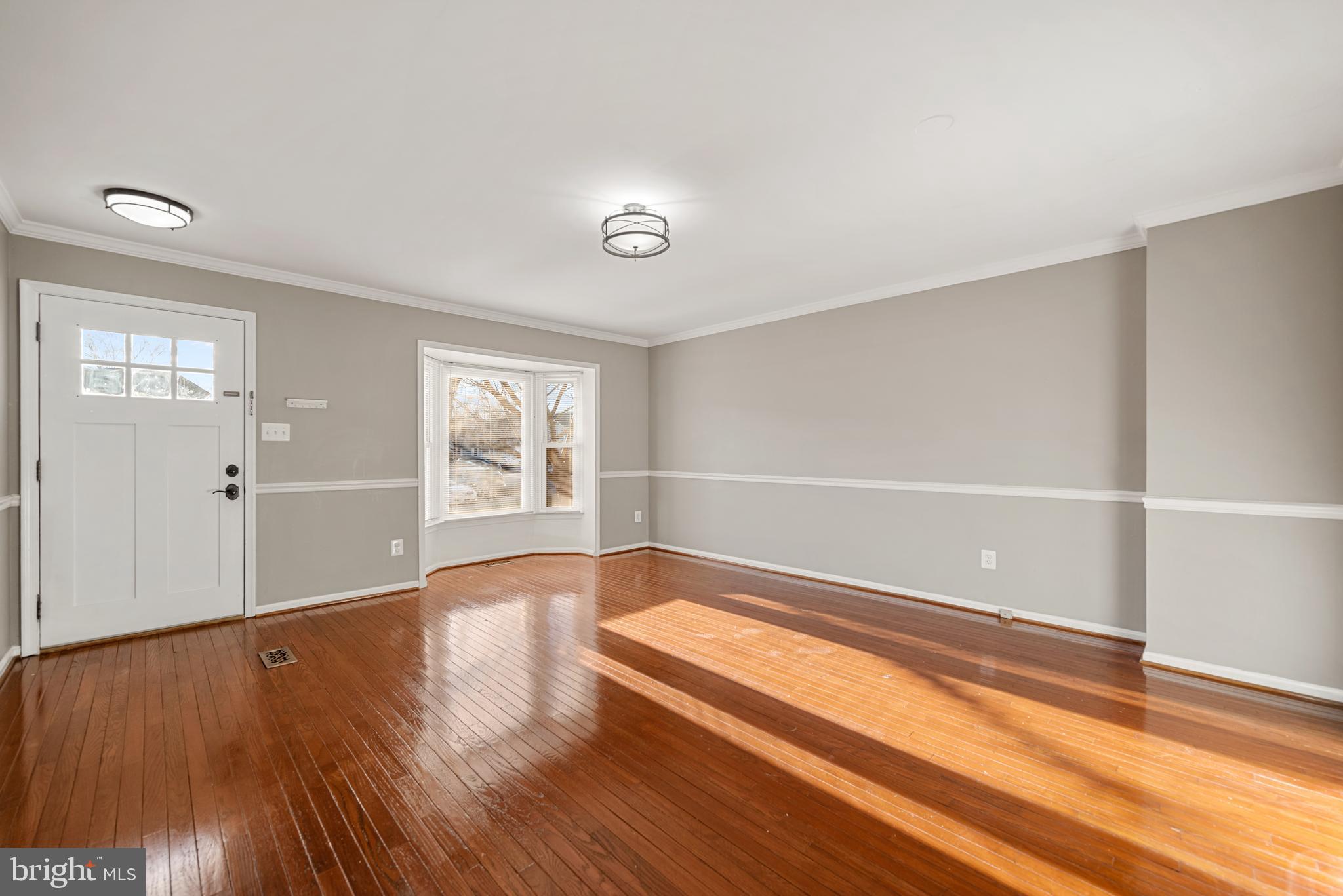 6104 OLD BRENTFORD COURT