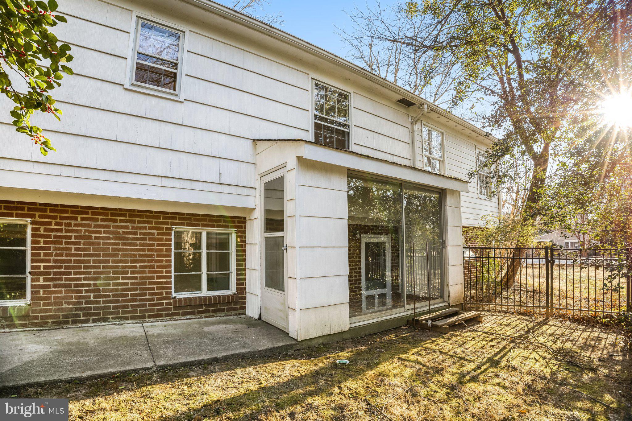 9232 FOREST HAVEN DRIVE