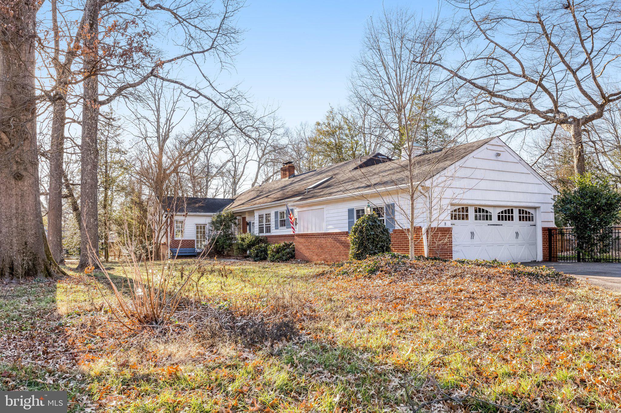 9232 FOREST HAVEN DRIVE