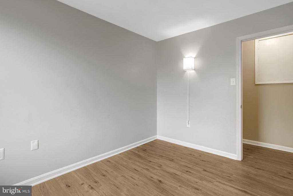 2800 JOSEPH MAKELL COURT