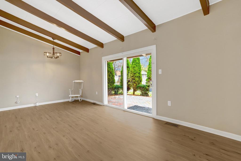 2800 JOSEPH MAKELL COURT