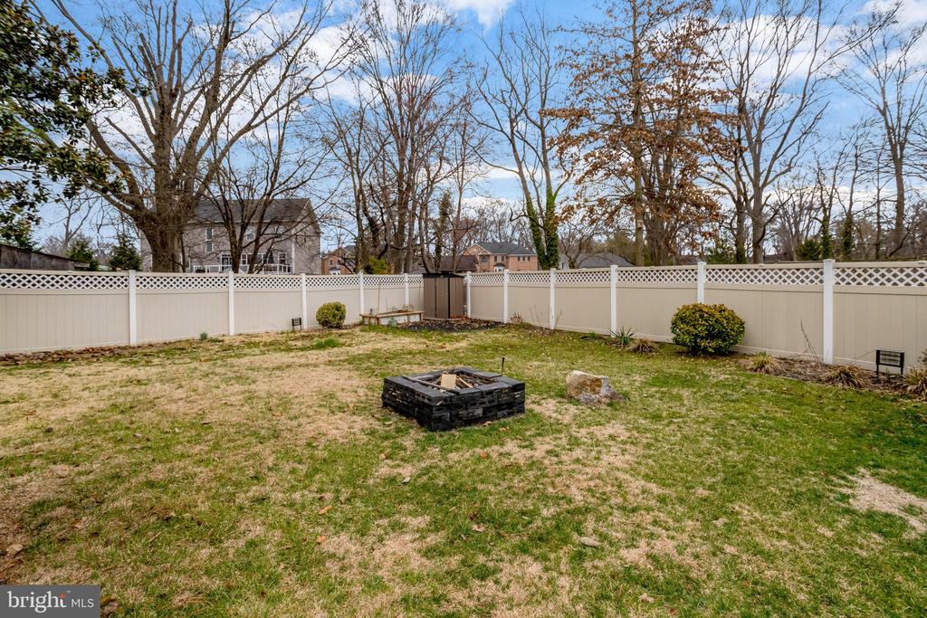2800 JOSEPH MAKELL COURT