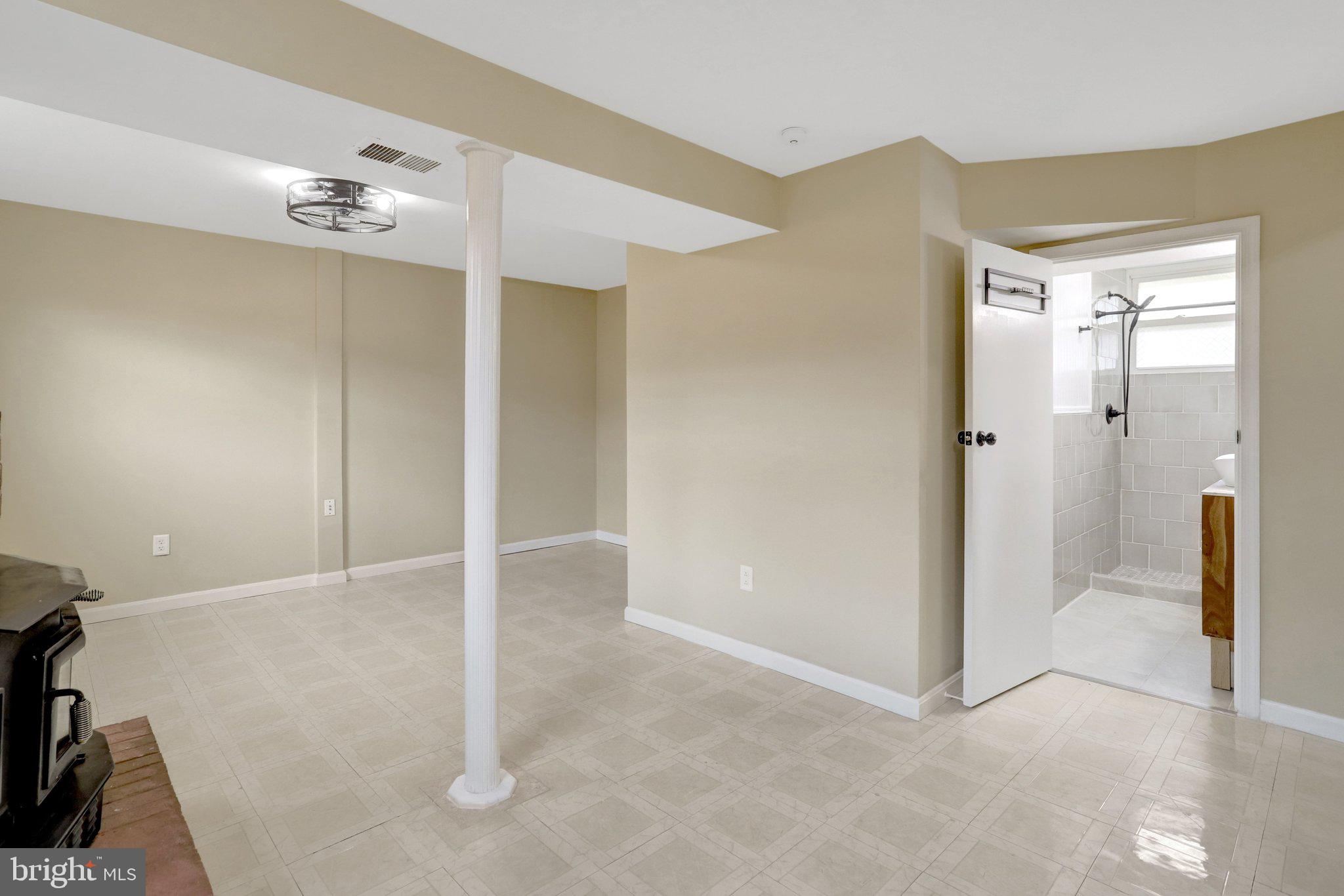 2800 JOSEPH MAKELL COURT