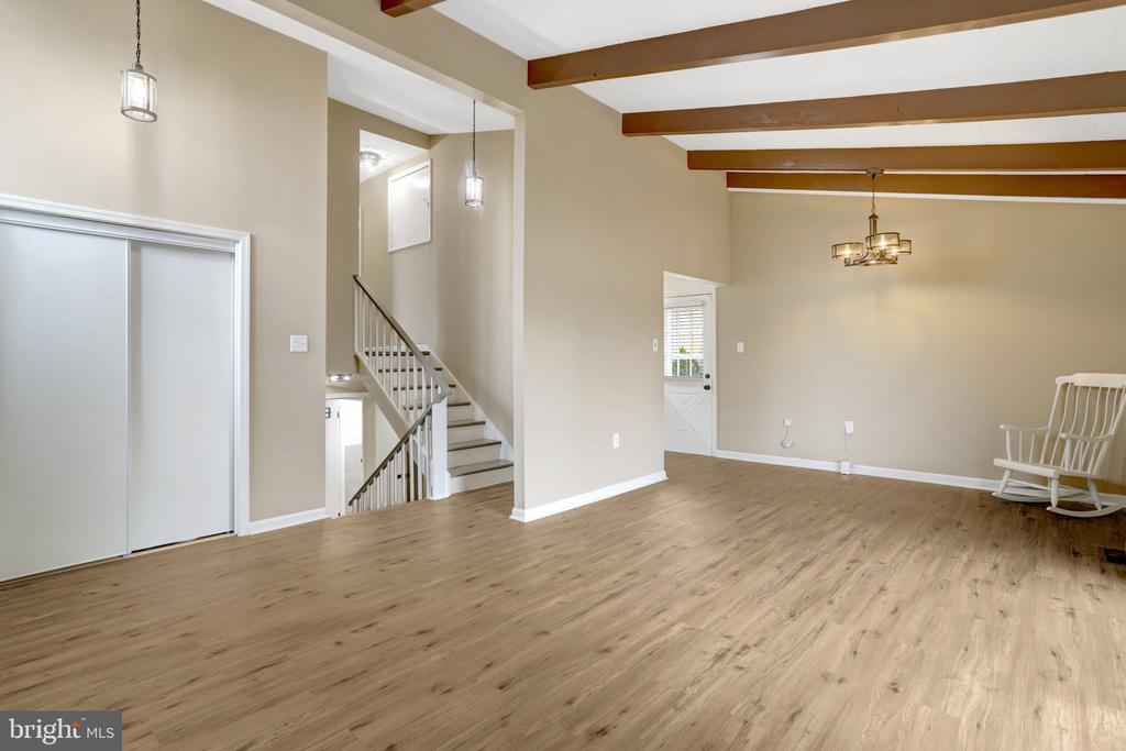 2800 JOSEPH MAKELL COURT