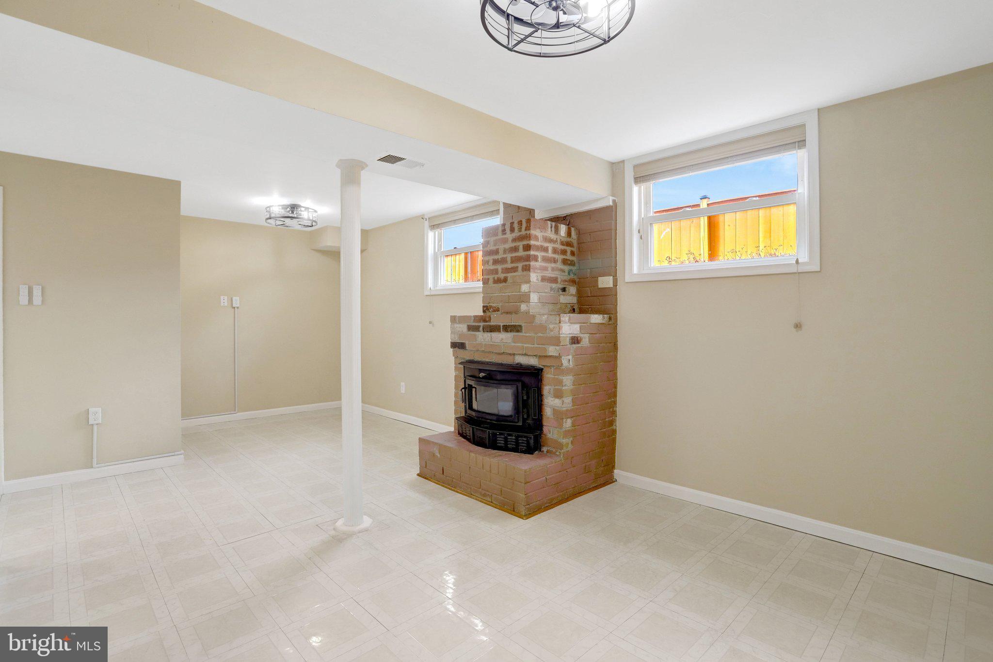 2800 JOSEPH MAKELL COURT