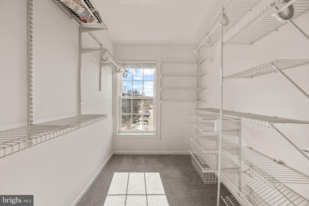 8346 HUNTER MURPHY CIRCLE