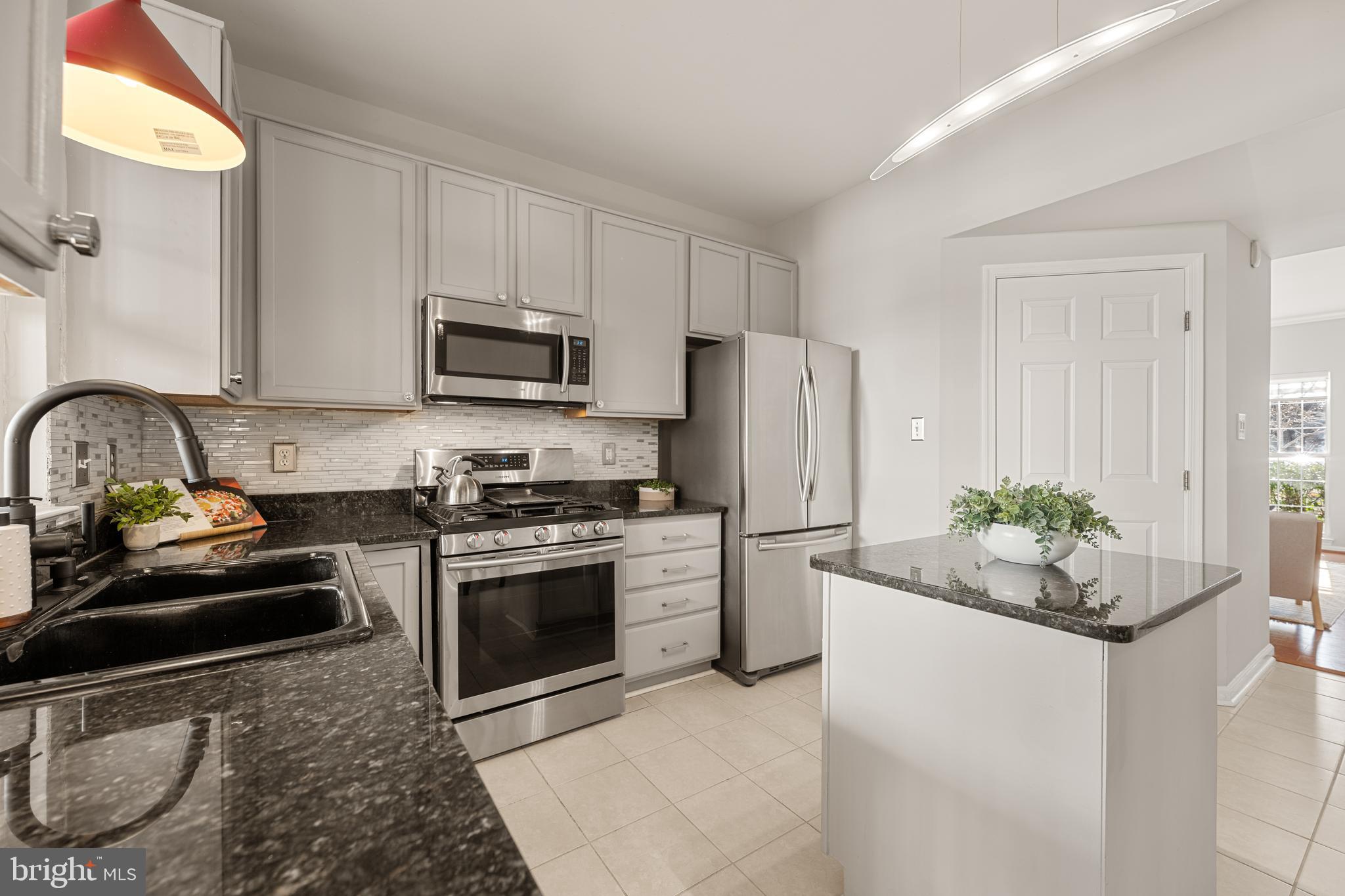 8346 HUNTER MURPHY CIRCLE