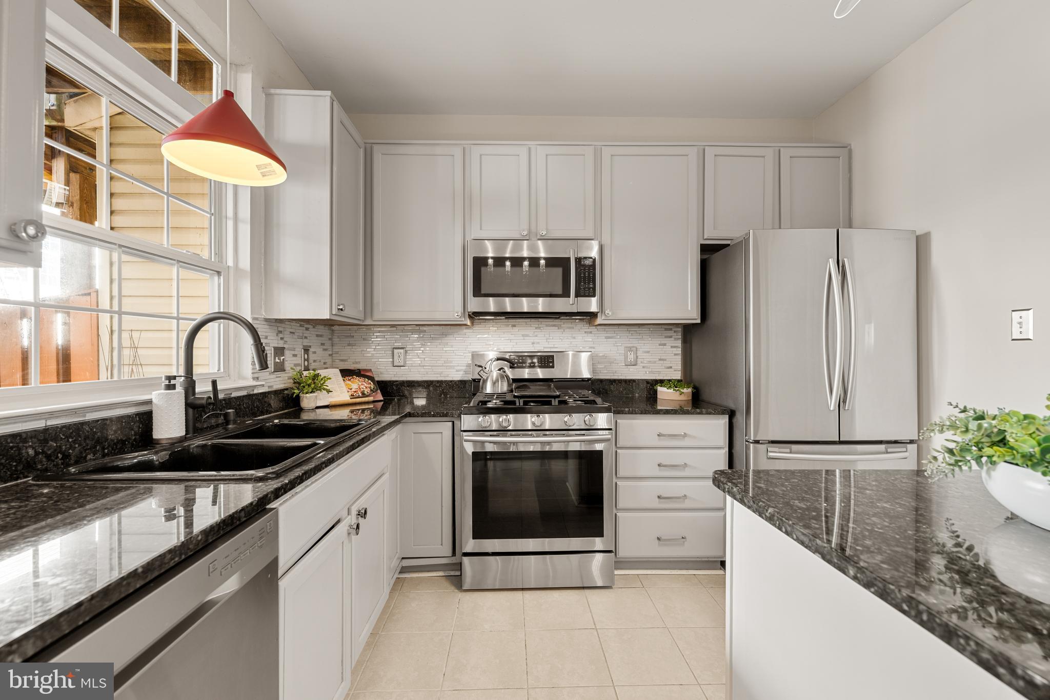 8346 HUNTER MURPHY CIRCLE