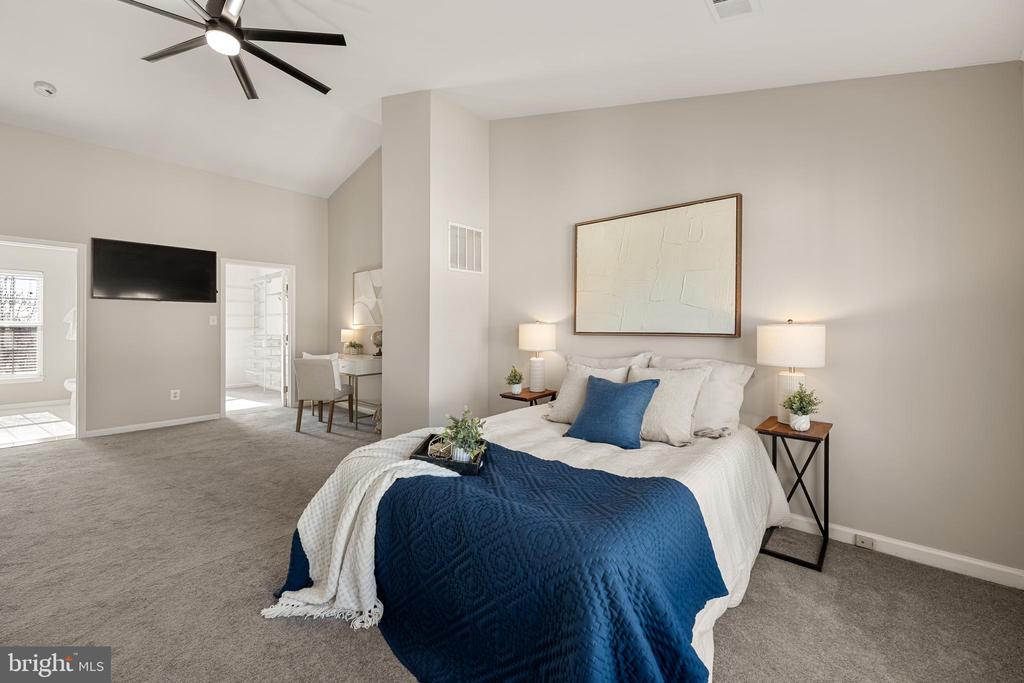 8346 HUNTER MURPHY CIRCLE