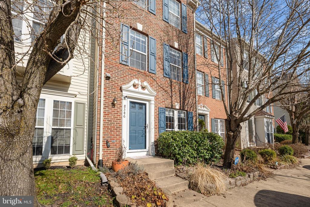 8346 HUNTER MURPHY CIRCLE