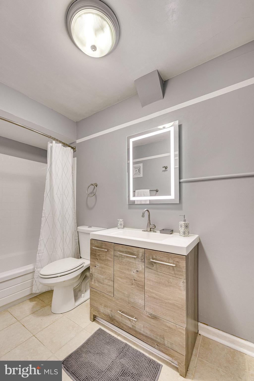 5909 PRINCE JAMES DRIVE B B