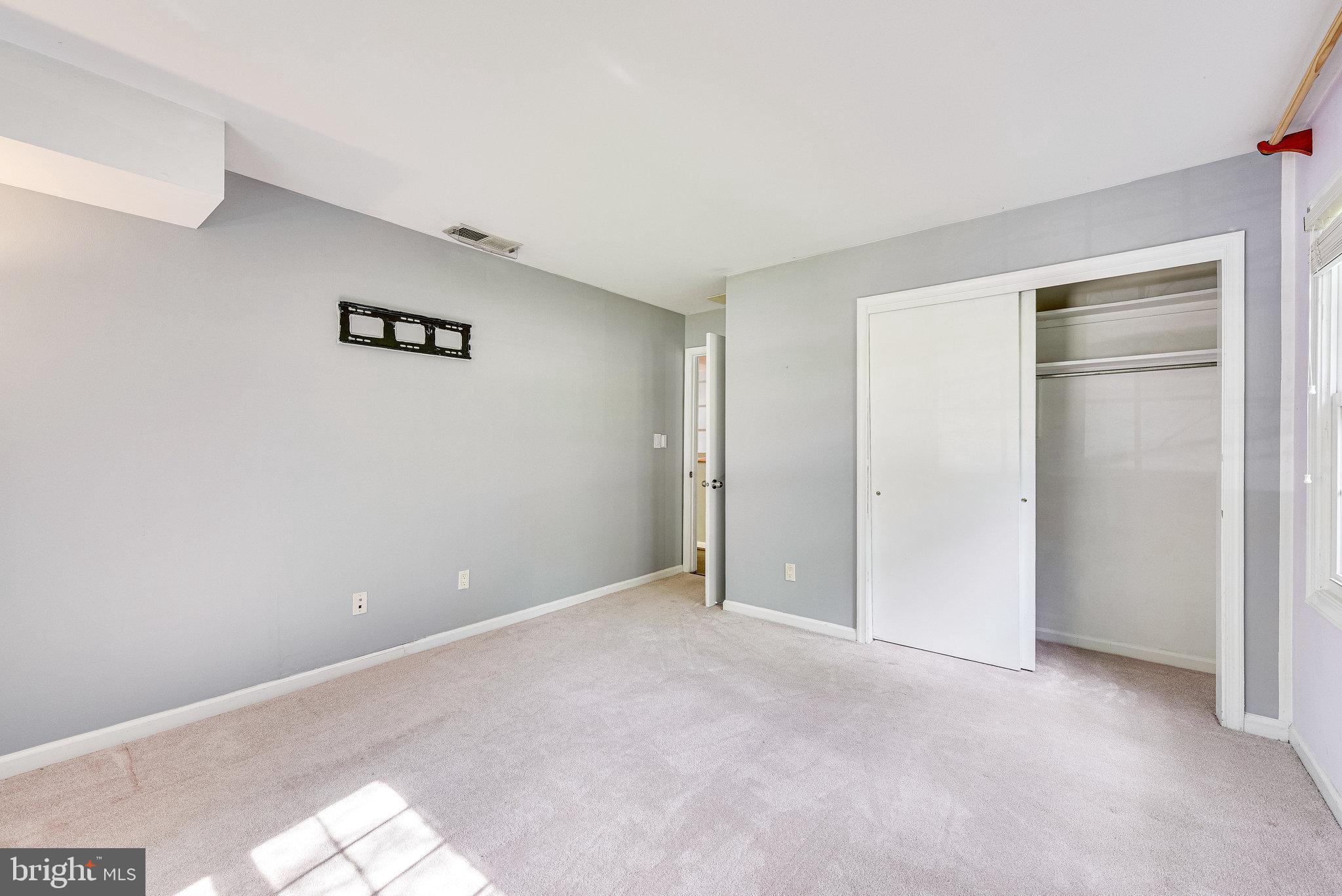 5909 PRINCE JAMES DRIVE B B