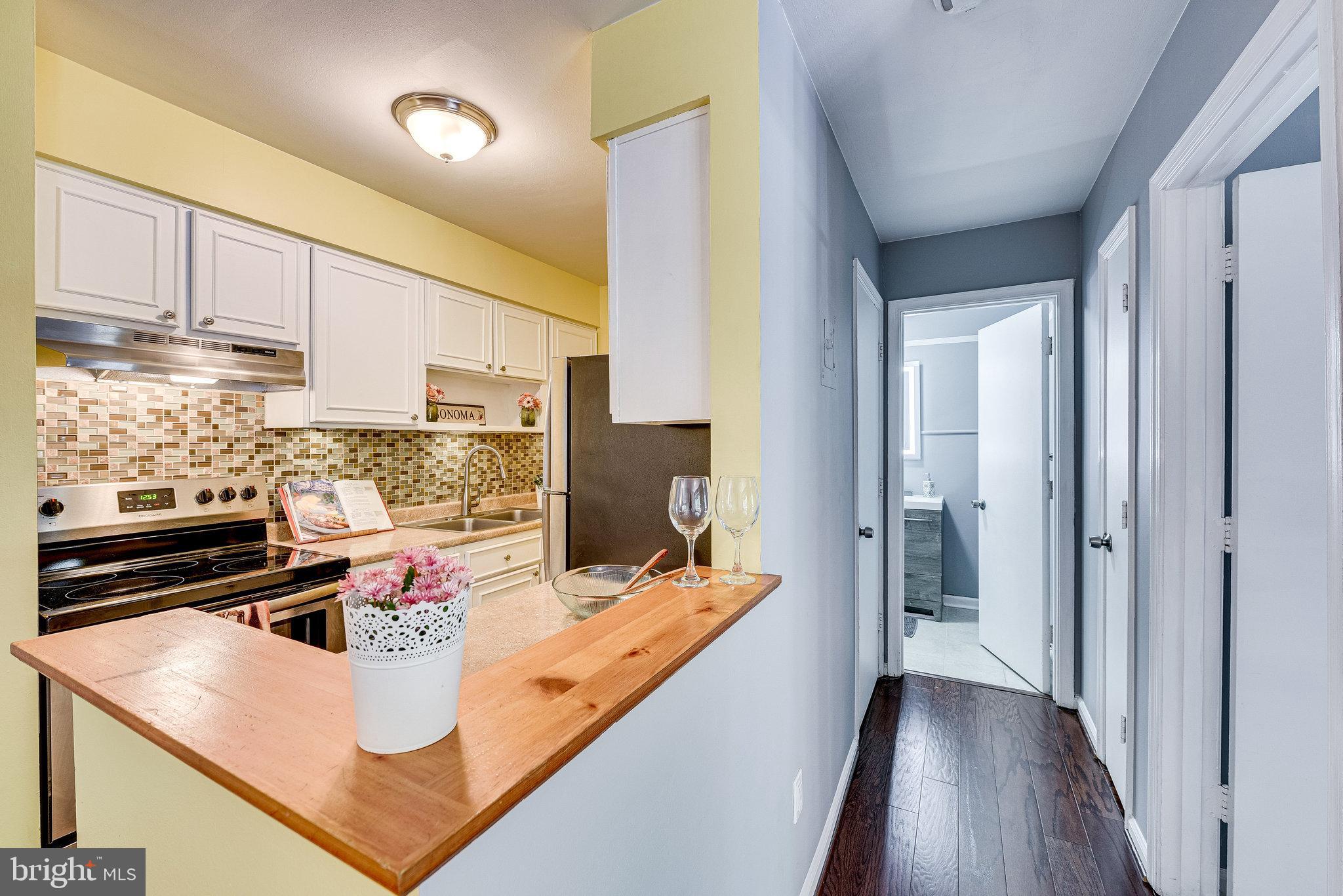 5909 PRINCE JAMES DRIVE B B